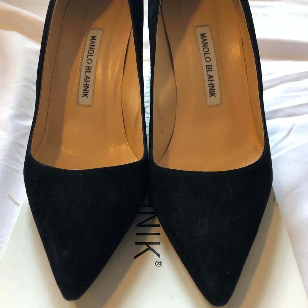 Manolo Blahnik Black Suede Pumps